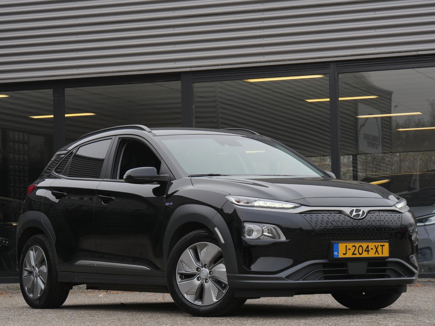 Hyundai KONA EV 64kWh FASHION/ SOH 99%/ HEAD-UP/ BLIND SPOT/ KEYLESS