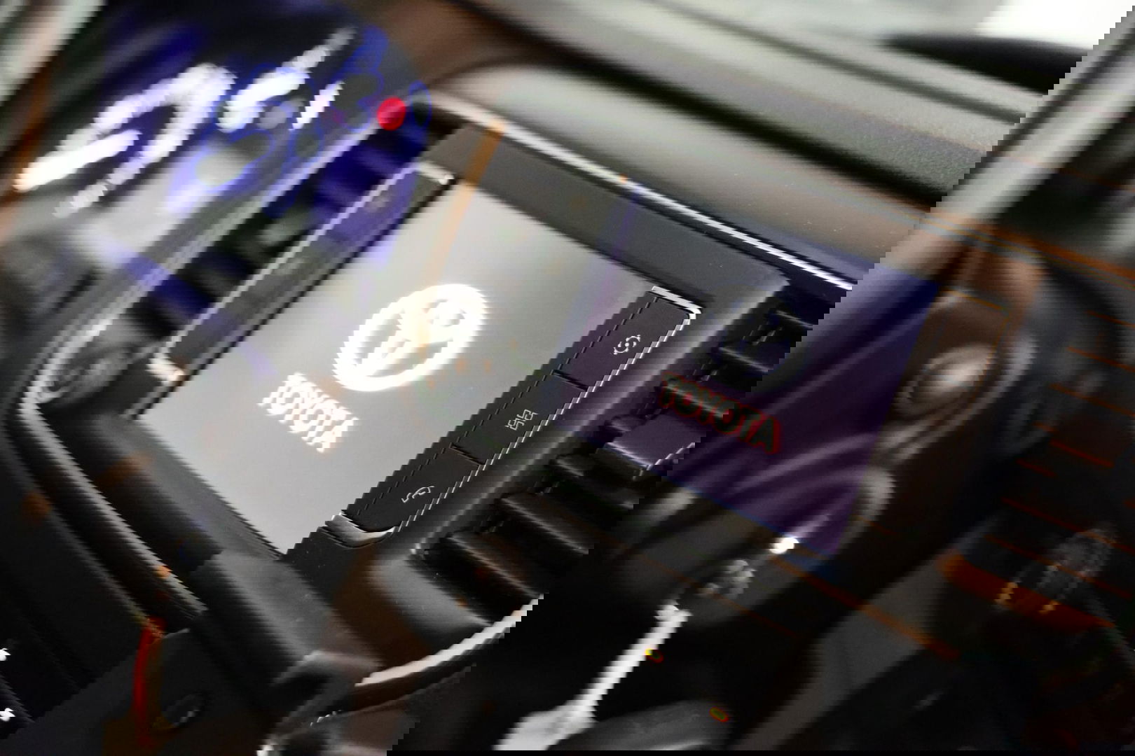 Toyota ProAce Worker 2.0 D-4D L2H1 2500KG TREKVERMOGEN