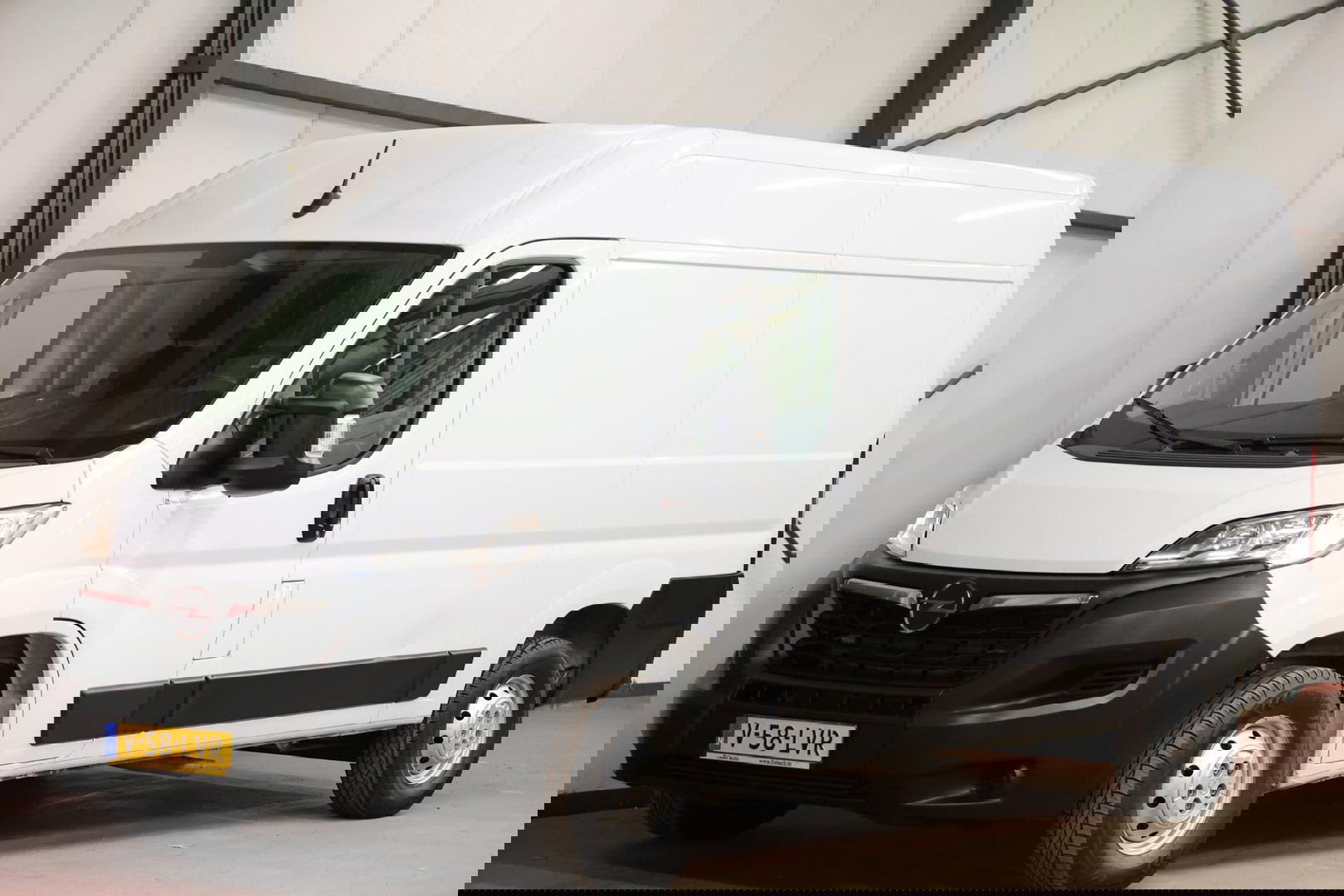 Opel Movano 2.2D 140 L2H2 2500KG TREKVERMOGEN