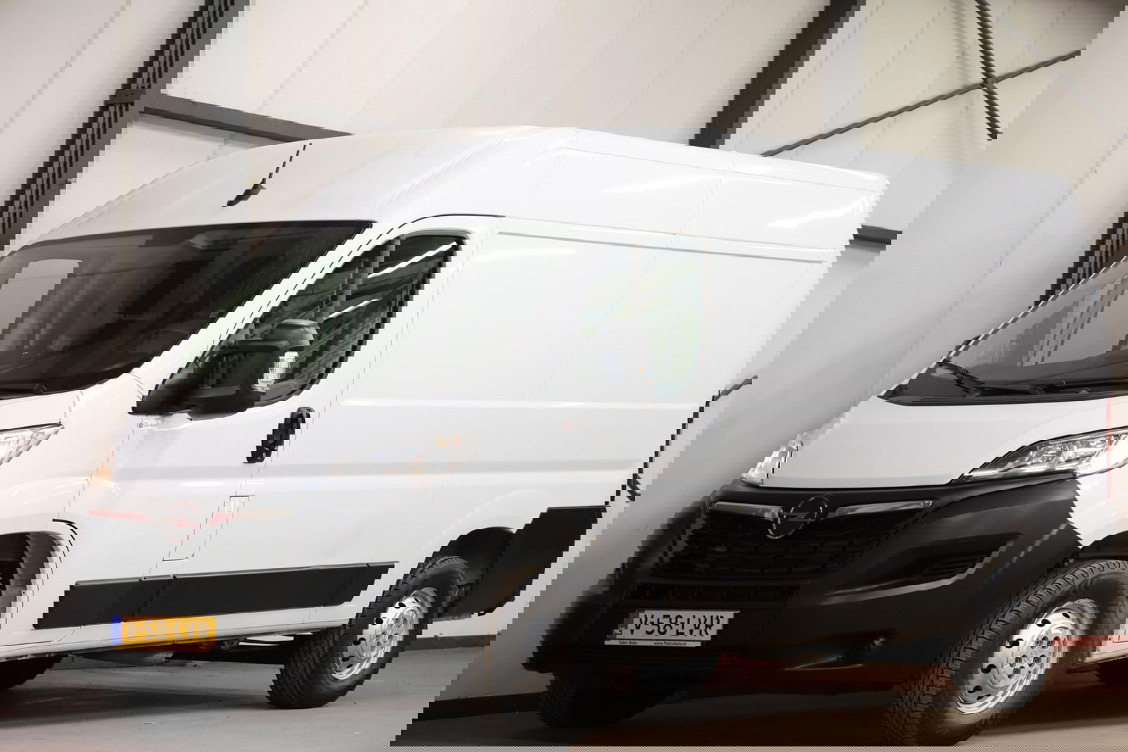 Opel Movano 2.2D 140 L2H2 2500KG TREKVERMOGEN