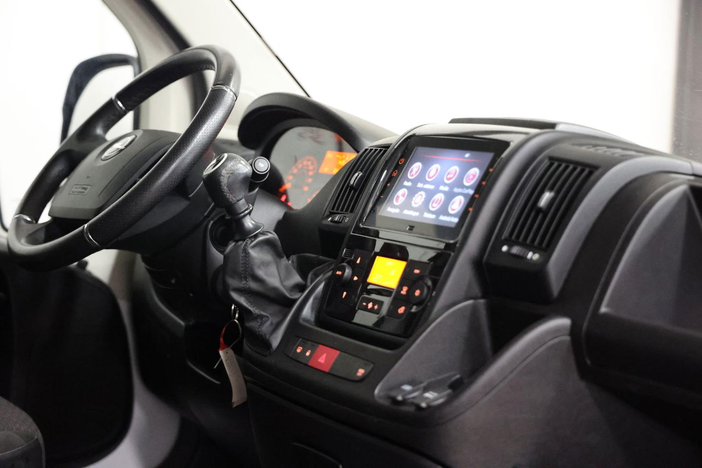 Opel Movano 2.2D 140 L2H2 2500KG TREKVERMOGEN