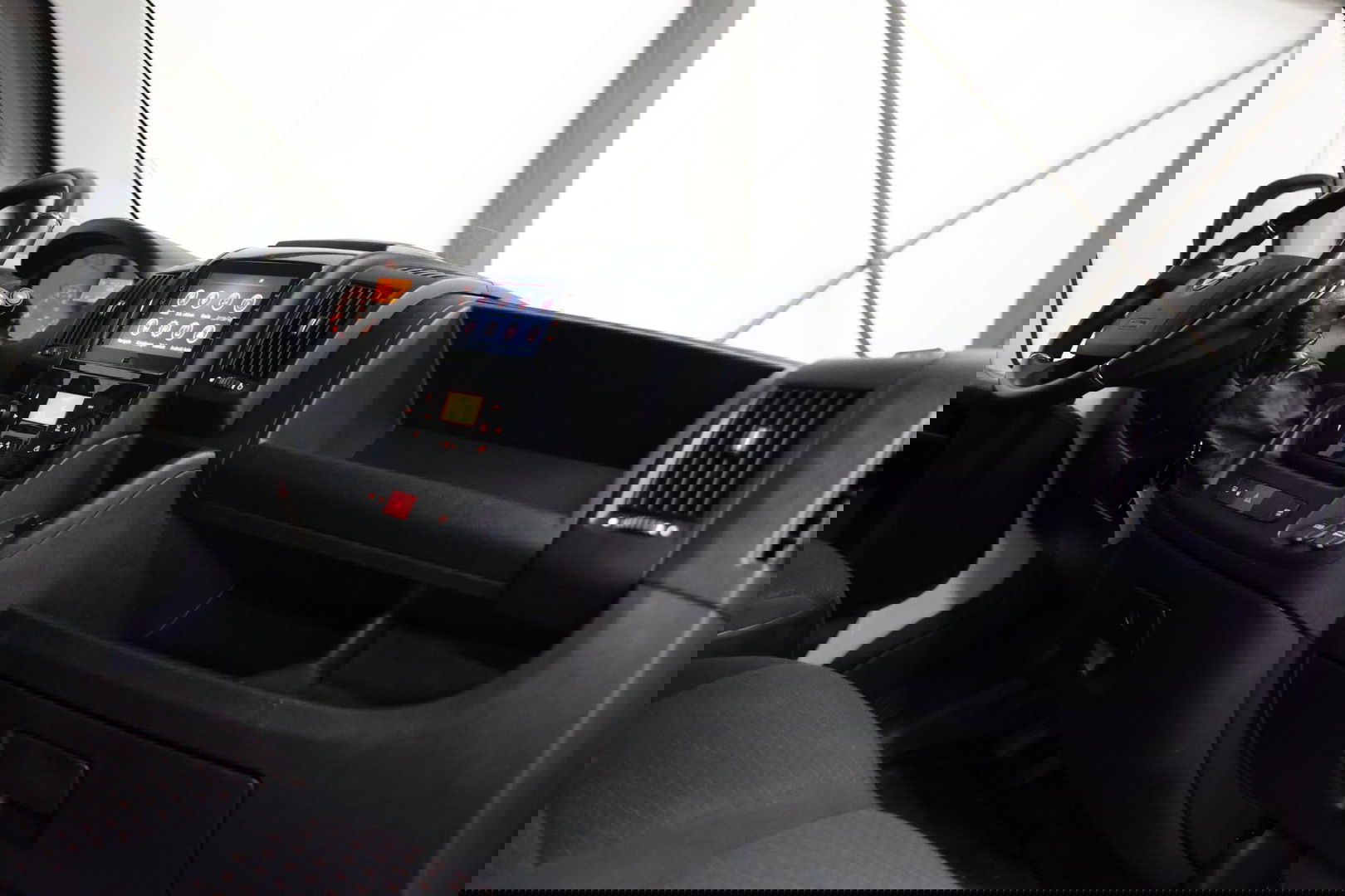 Opel Movano 2.2D 140 L2H2 2500KG TREKVERMOGEN