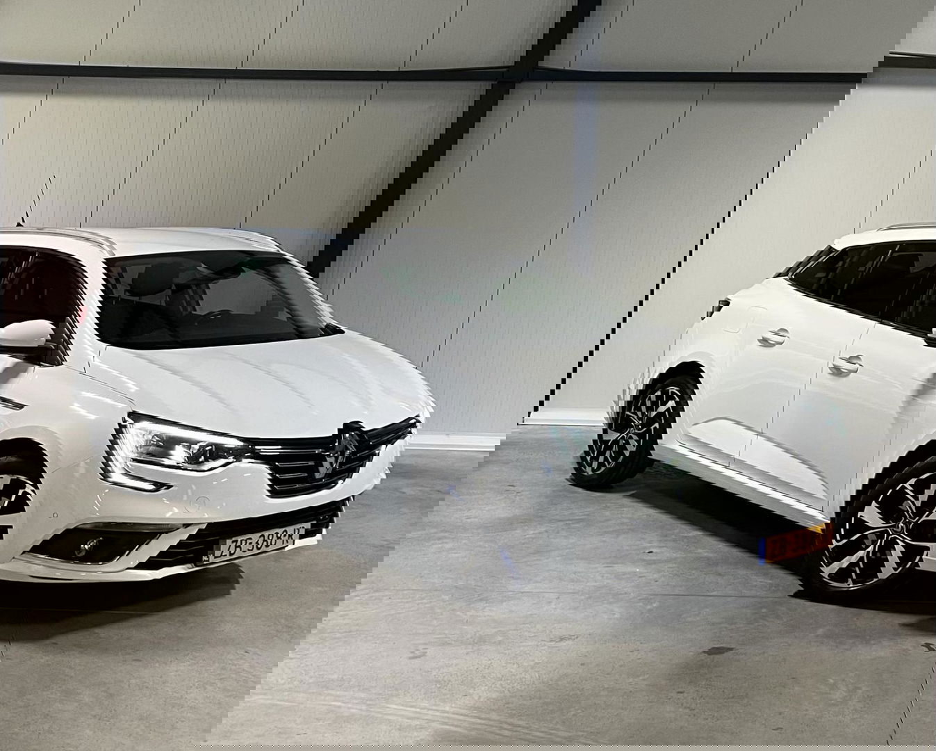 Renault Mégane Estate 1.3 TCe Bose Carplay Trekhaak Camera