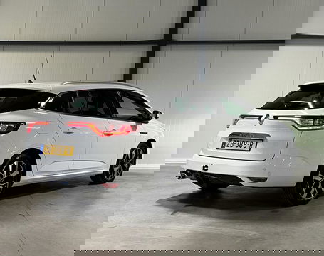 Renault Mégane Estate 1.3 TCe Bose Carplay Trekhaak Camera