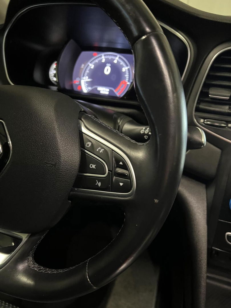 Renault Mégane Estate 1.3 TCe Bose Carplay Trekhaak Camera