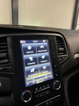 Renault Mégane Estate 1.3 TCe Bose Carplay Trekhaak Camera