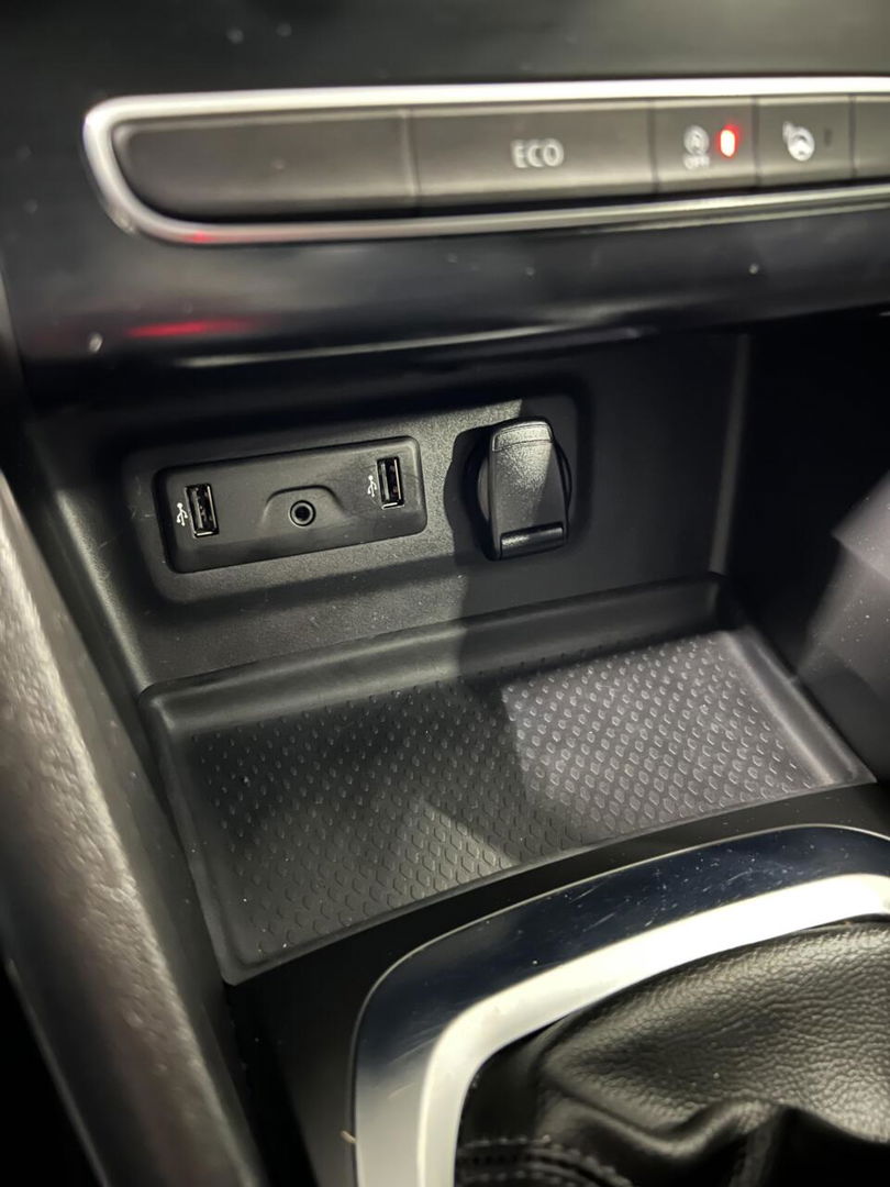 Renault Mégane Estate 1.3 TCe Bose Carplay Trekhaak Camera