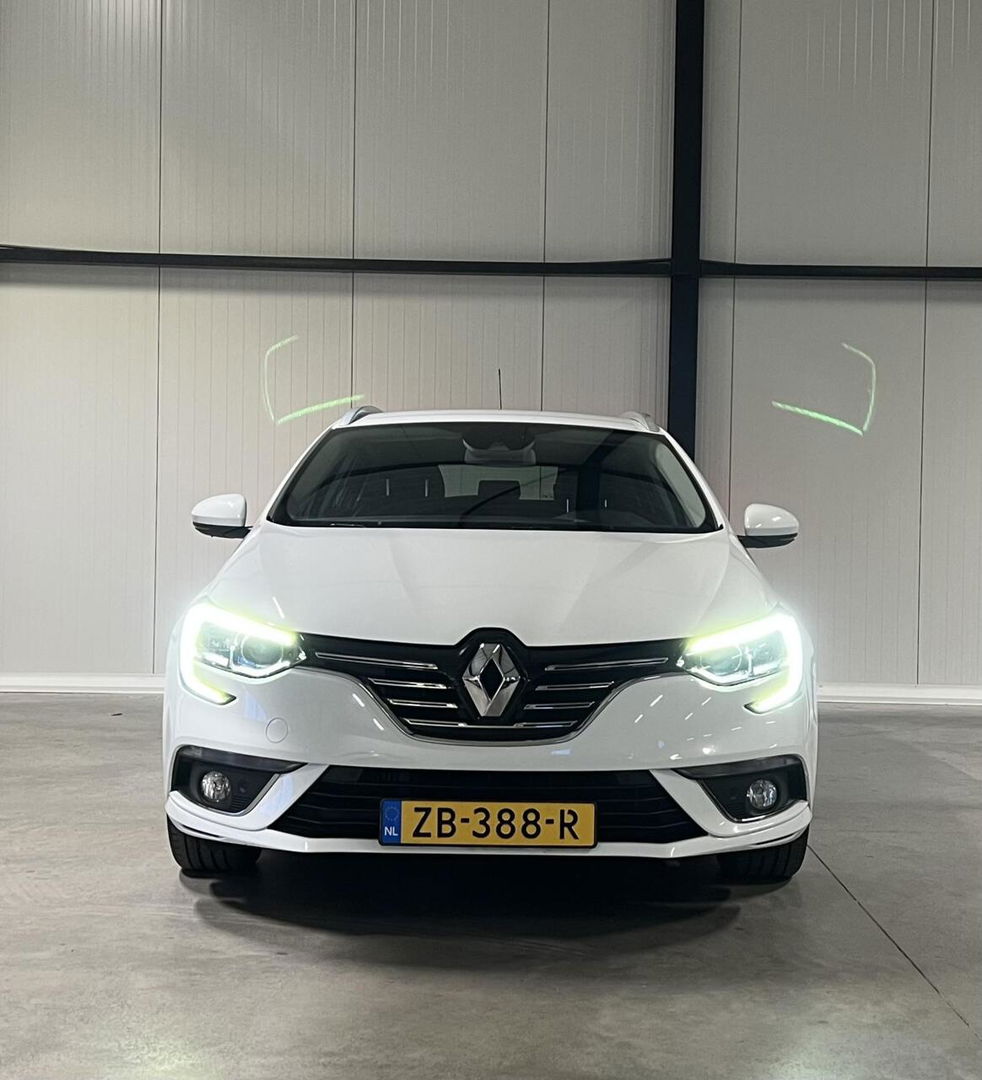 Renault Mégane Estate 1.3 TCe Bose Carplay Trekhaak Camera
