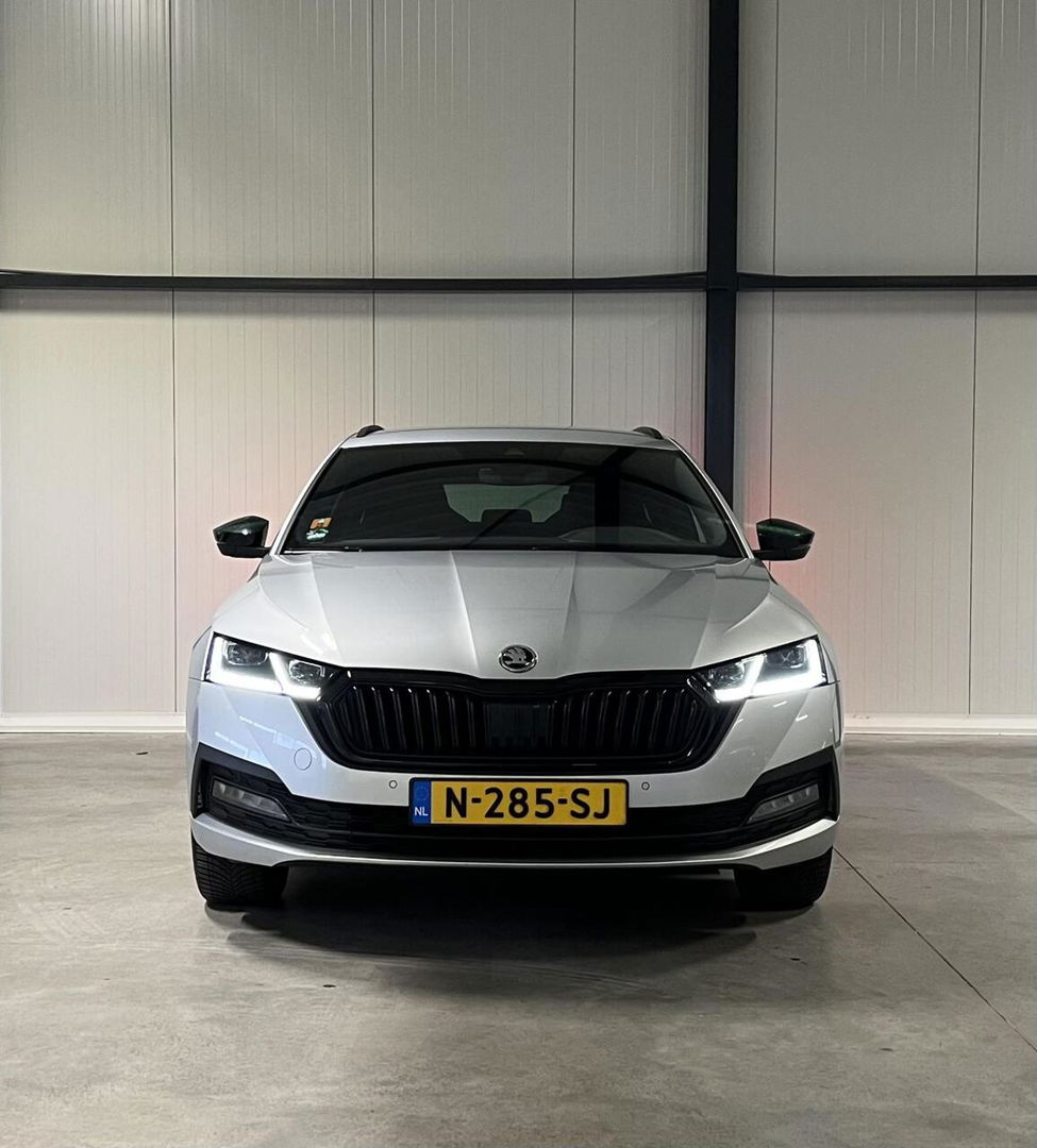 Škoda Octavia Combi 1.4 TSI iV PHEV 225PK Sportline Trekhaak