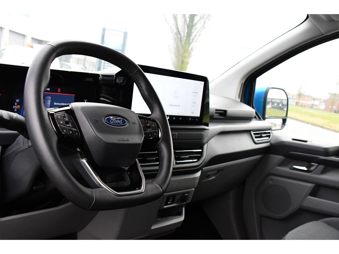 Ford Transit Custom 300 2.0 TDCI L2H1 Limited DC PB Edition Virtual, Cruise, Carplay, 2 x Schuifdeur, LED, 136pk, Automaat, Stuurverwarming, Stoelverwarming, Uniek!