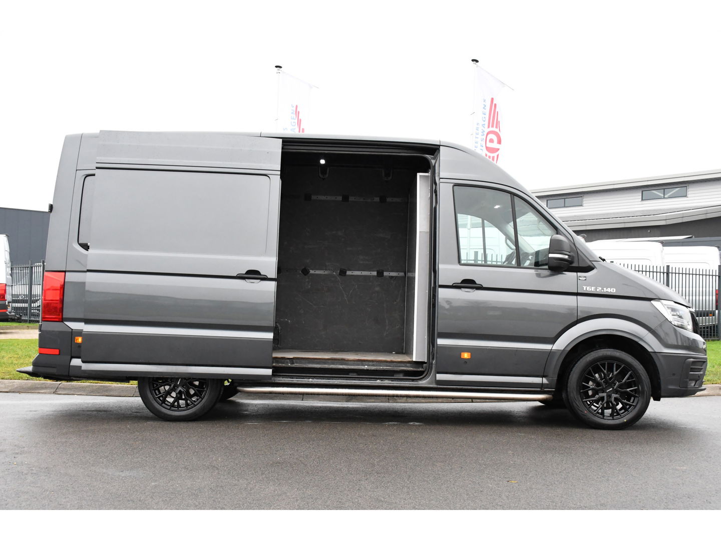 MAN TGE 2.140 2.0 L3h3 PB Edition Full Options! Adaptieve Cruise, Stoelverwarming, Clima, LED, Leder, Automaat, Uniek!