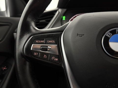 BMW 1-serie 118i Executive Edition 141PK | Virtual | Carplay | Cruise | Navigatie | Parkeersens. | NAP