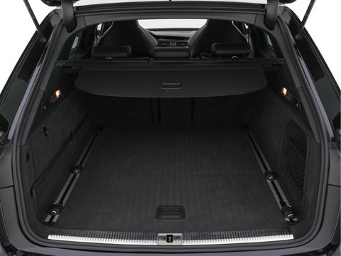 Audi RS6 Avant 4.0 TFSI Quattro *MILLITEK-EXHAUST | CERAMIC-BRAKES | PANO | LEATHER-ALCANTARA | FULL-LED | TOP-VIEW | BLIS | MEMORY-PACK | CARBON-INT. | BOSE-SOUND | LANE-ASSIST | KEYLESS | DAB+ | SPORT-SEATS | SHIFT-PADDLE