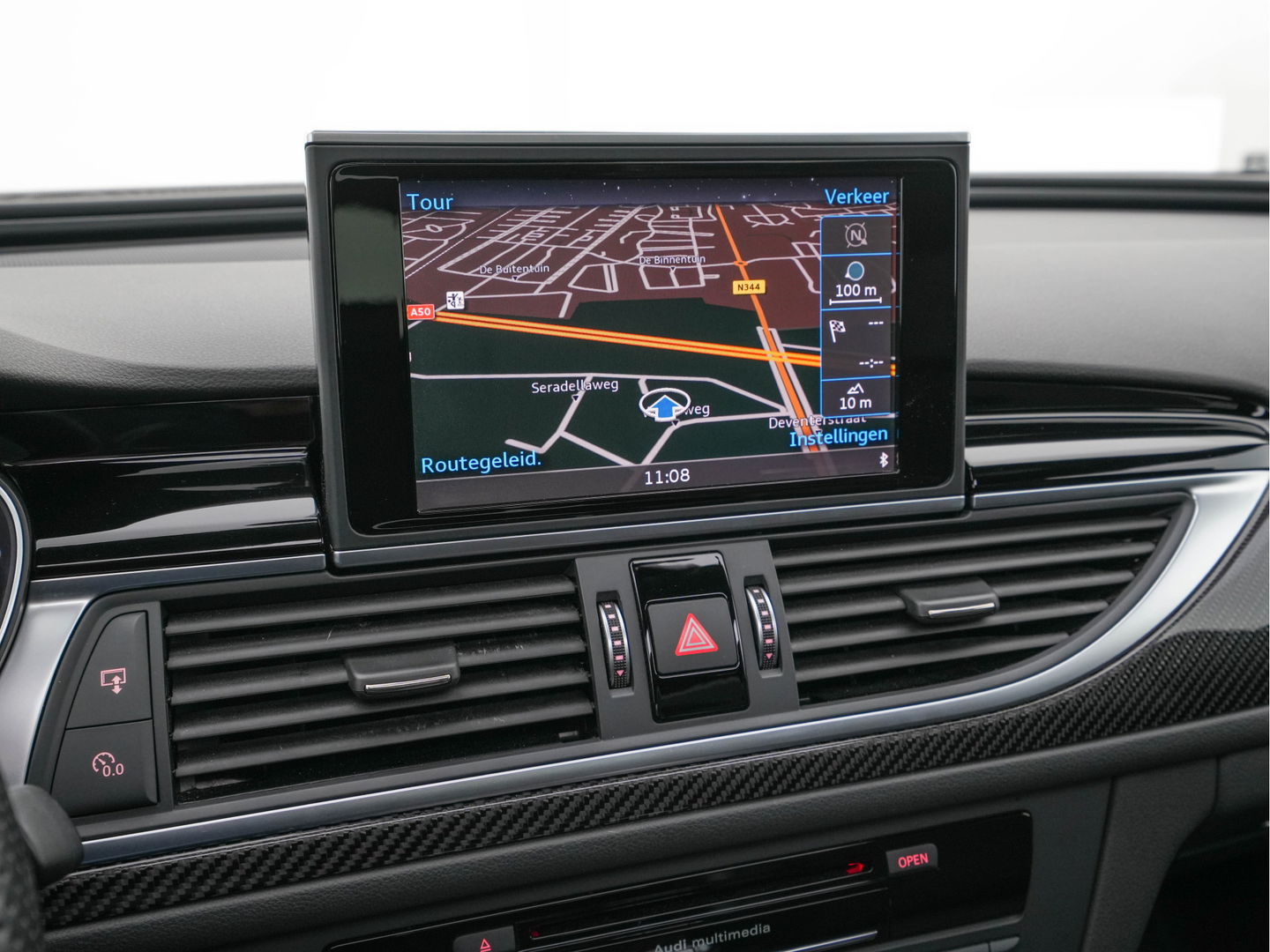 Audi RS6 Avant 4.0 TFSI Quattro *MILLITEK-EXHAUST | CERAMIC-BRAKES | PANO | LEATHER-ALCANTARA | FULL-LED | TOP-VIEW | BLIS | MEMORY-PACK | CARBON-INT. | BOSE-SOUND | LANE-ASSIST | KEYLESS | DAB+ | SPORT-SEATS | SHIFT-PADDLE