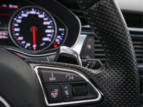 Audi RS6 Avant 4.0 TFSI Quattro *MILLITEK-EXHAUST | CERAMIC-BRAKES | PANO | LEATHER-ALCANTARA | FULL-LED | TOP-VIEW | BLIS | MEMORY-PACK | CARBON-INT. | BOSE-SOUND | LANE-ASSIST | KEYLESS | DAB+ | SPORT-SEATS | SHIFT-PADDLE