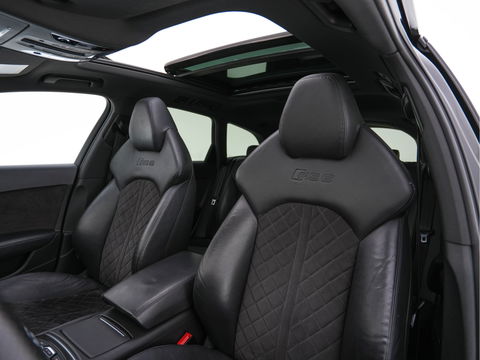 Audi RS6 Avant 4.0 TFSI Quattro *MILLITEK-EXHAUST | CERAMIC-BRAKES | PANO | LEATHER-ALCANTARA | FULL-LED | TOP-VIEW | BLIS | MEMORY-PACK | CARBON-INT. | BOSE-SOUND | LANE-ASSIST | KEYLESS | DAB+ | SPORT-SEATS | SHIFT-PADDLE