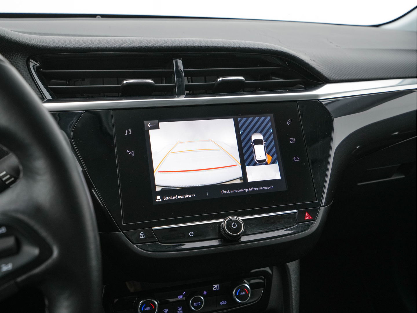 Opel CORSA-E Elegance 50 kWh [ 3-Fase ] {SOH-94%} (INCL-BTW) Aut. *FULL-LED | DIGI-COCKPIT | LEATHER-MICROFIBRE | NAVI-FULLMAP |  CAMERA | CARPLAY | ECC | KEYLESS | CRUISE | DAB | LANE-ASSIST | PDC | SPORT-SEATS | PRIVACY-GLASS | 16"ALU*