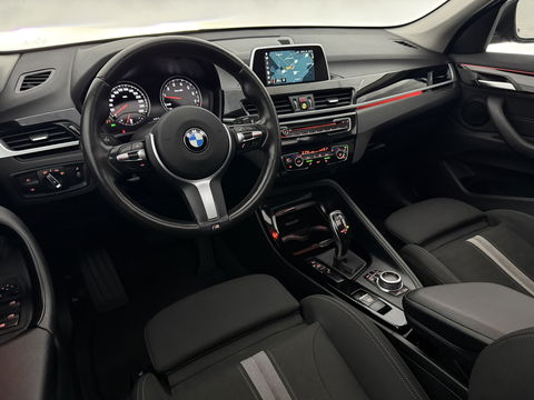 BMW X1 sDrive20i M-Sport | Pano | Camera | Sfeer | Trekh. | Stoelverw. | Keyless | Cruise