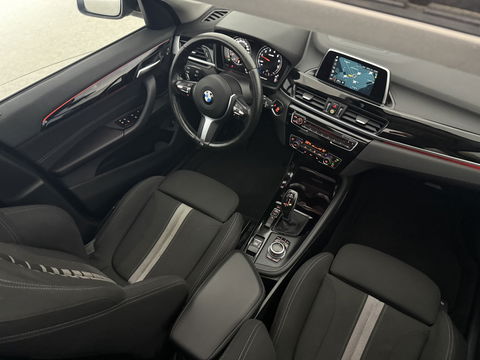 BMW X1 sDrive20i M-Sport | Pano | Camera | Sfeer | Trekh. | Stoelverw. | Keyless | Cruise