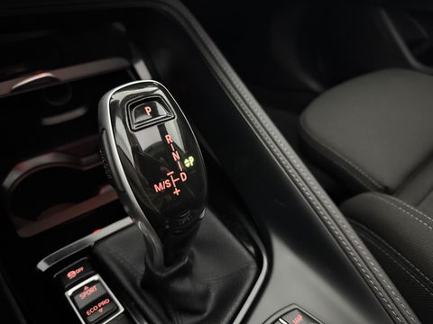 BMW X1 sDrive20i M-Sport | Pano | Camera | Sfeer | Trekh. | Stoelverw. | Keyless | Cruise