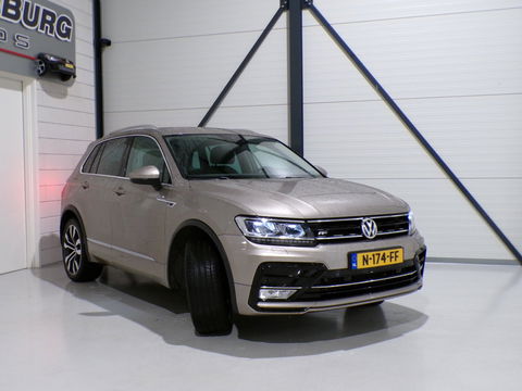 Volkswagen Tiguan 2.0 TSI DSG 220PK 4Motion Highline R-Line "Automaat" Full-LED Trekhaak Apple-Carplay Dynaudio Virtual Stoelverw.