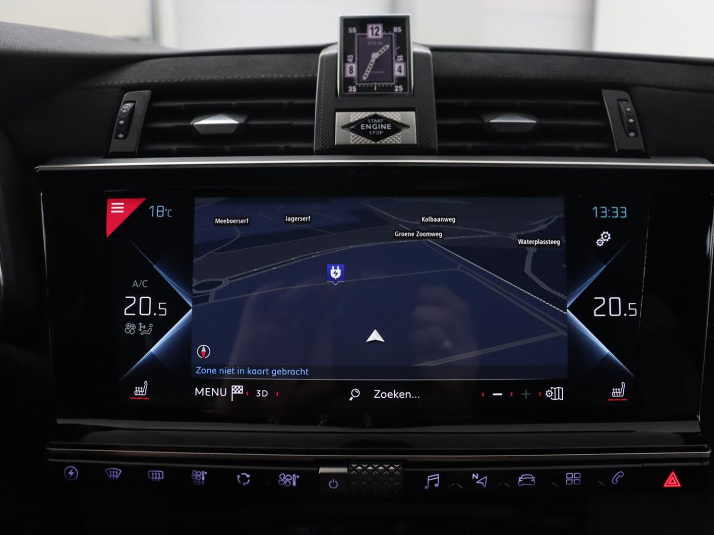 DS 7 Crossback E-Tense Performance Line | Stoelverwarming | Adaptive cruise | Alcantara | Keyless | Full LED | Carplay | Navigatie | Memory | Digital Cockpit | Dodehoek detectie | DAB | Getint glas | PHEV | Plug In