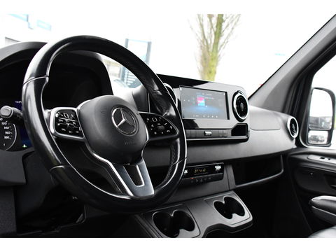 Mercedes-Benz Sprinter 317 1.9 CDI L2H2 RWD PB Edition Camera, Carplay, LED, Leder, Carplay, 170pk, 10,5'' Mbux, 3500kg, Trekhaak, Stoelverwarming, Automaat, Sensoren, Uniek!