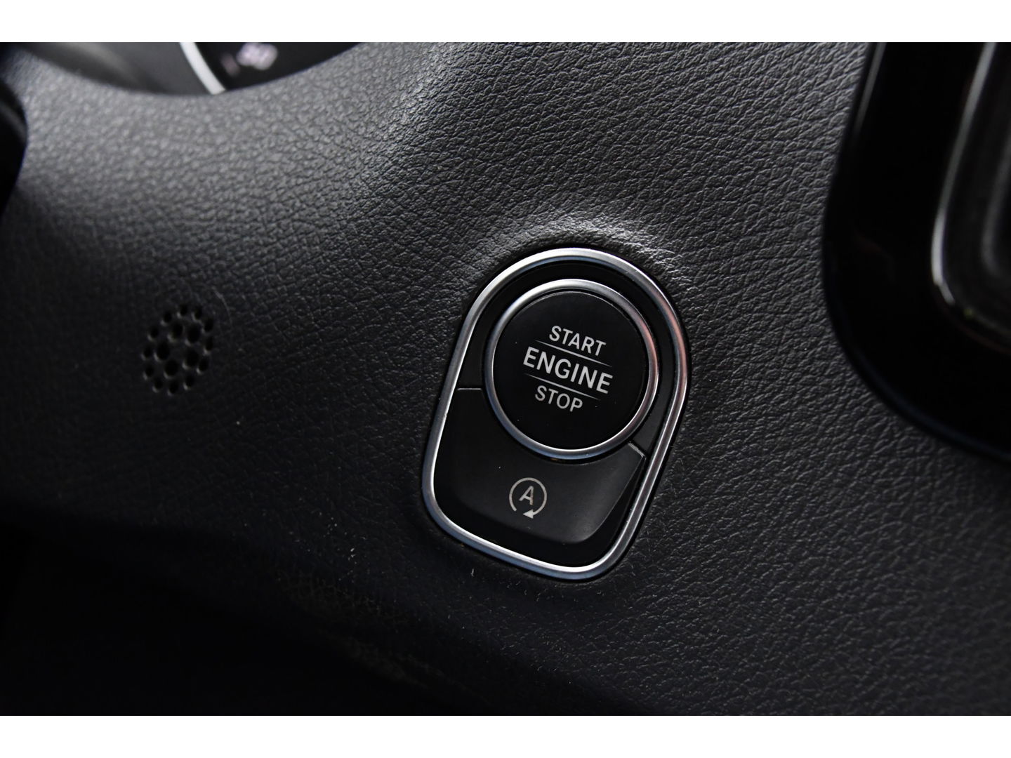 Mercedes-Benz Sprinter 317 1.9 CDI L2H2 RWD PB Edition Camera, Carplay, LED, Leder, Carplay, 170pk, 10,5'' Mbux, 3500kg, Trekhaak, Stoelverwarming, Automaat, Sensoren, Uniek!