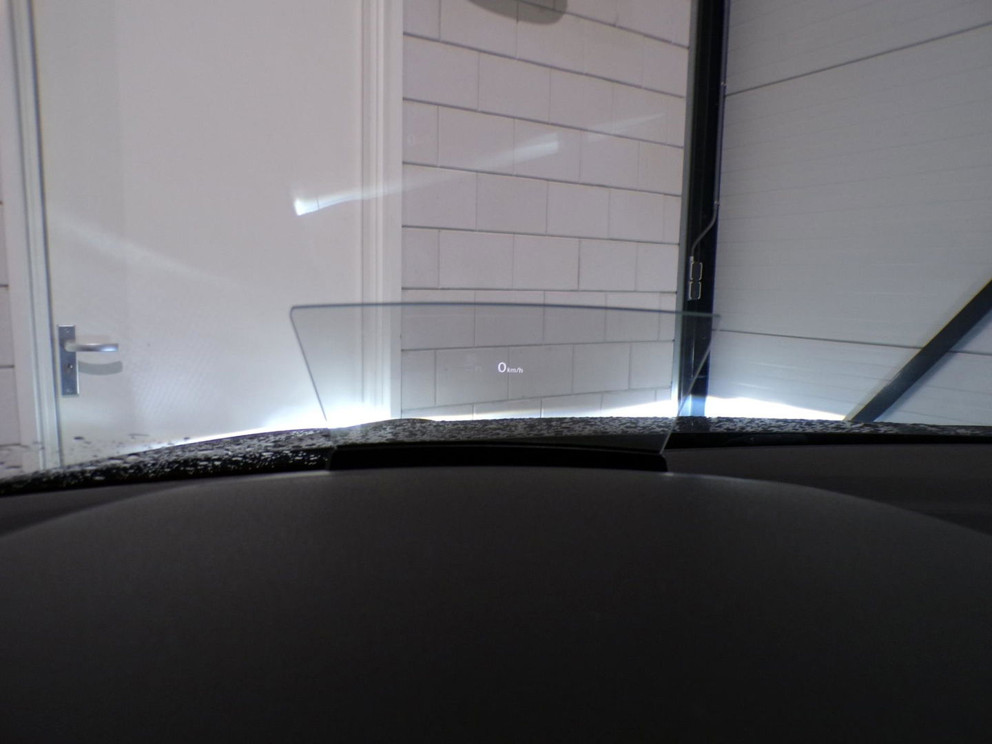 Volkswagen Tiguan 2.0 TSI DSG 4Motion Highline R-Line "Automaat" Pano Trekhaak Virtual Carplay Head-up Adaptive-cruise Blind-spot