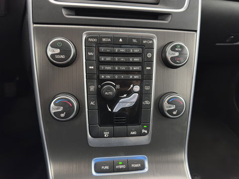 Volvo V60 2.4 D6 AWD Plug-In Hybrid Summum ( Plug-In ) Aut. * LUXURY-LEATHER | PREMIUM-SOUND-AUDIO | NAVI-FULLMAP | BI-XENON |  MEMORY-PACK | CRUISE | HEATED-SPORTSEATS | TOWBAR | 17"ALU*