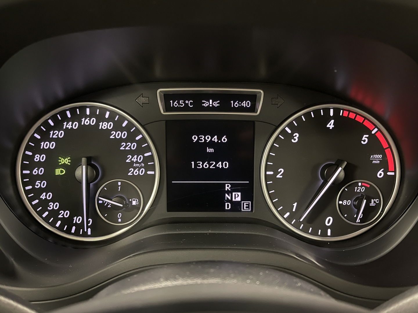 Mercedes-Benz B-Klasse 200 CDI Ambition | Automaat | Airconditioning | Parkeersensoren | Navigatie | Bluetooth | 17'' Lichtmetaal |