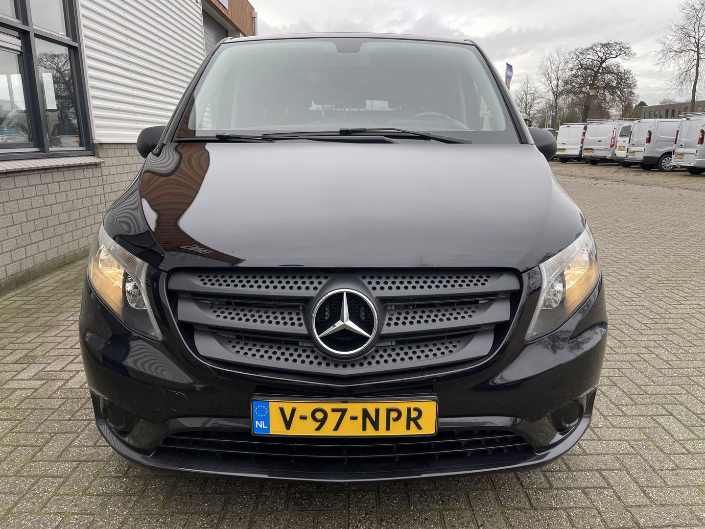 Mercedes-Benz Vito 114 CDI automaat Extra Lang L3 DC 6 persoons Tourer / vaste prijs rijklaar € 27.950 marge / lease vanaf € 456 / airco / cruise / navigatie / camera / dubbele schuifdeur !