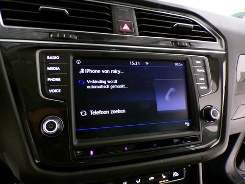 Volkswagen Tiguan 1.4 TSI ACT 150PK R-Line Connected Series "Origineel NL!" Pano Full-LED Apple-carplay Stoelverwarming Massage