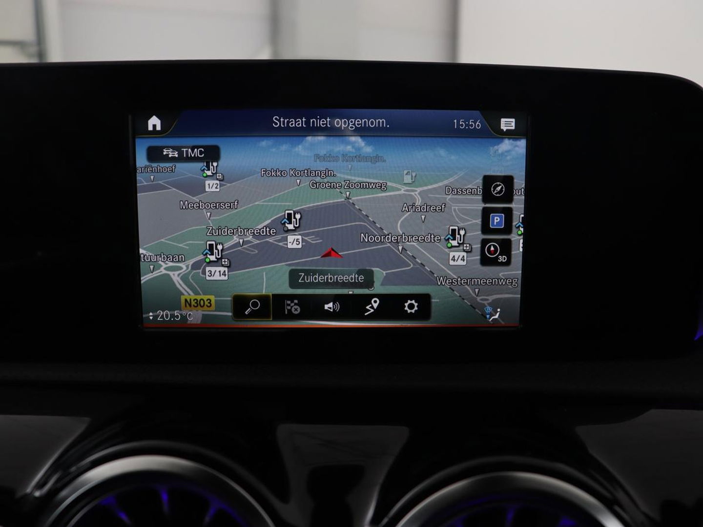 Mercedes-Benz CLA-Klasse 250e AMG Line | Stoelverwarming | Carplay | Trekhaak | Leder/Alcantara | Navigatie | Full LED | Park Assist | Sfeerverlichting | Climate control | Cruise control | PHEV | Plug In