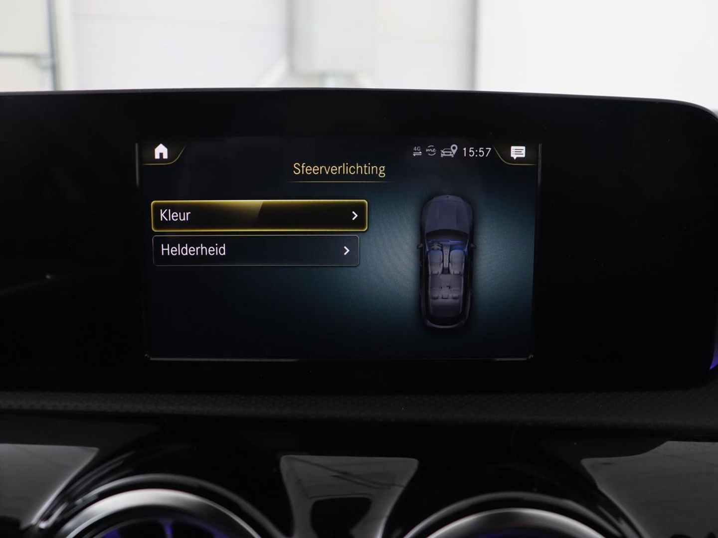 Mercedes-Benz CLA-Klasse 250e AMG Line | Stoelverwarming | Carplay | Trekhaak | Leder/Alcantara | Navigatie | Full LED | Park Assist | Sfeerverlichting | Climate control | Cruise control | PHEV | Plug In