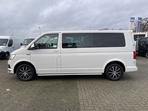 Volkswagen Transporter 2.0 TDI 150pk automaat L2H1 DC 5 persoons Highline / vaste prijs rijklaar € 34.950 ex btw / lease vanaf € 570 / lederen bekleding / adaptive cruise / airco / navigatie / euro 6 / bpm vrij !