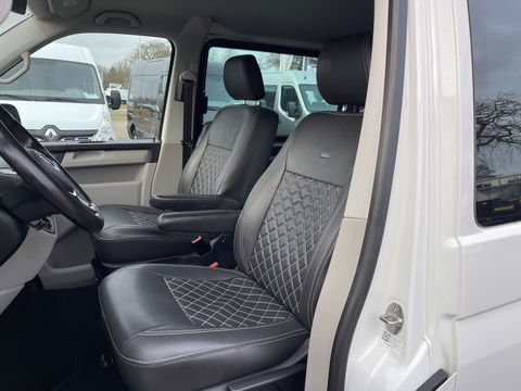 Volkswagen Transporter 2.0 TDI 150pk automaat L2H1 DC 5 persoons Highline / vaste prijs rijklaar € 34.950 ex btw / lease vanaf € 570 / lederen bekleding / adaptive cruise / airco / navigatie / euro 6 / bpm vrij !