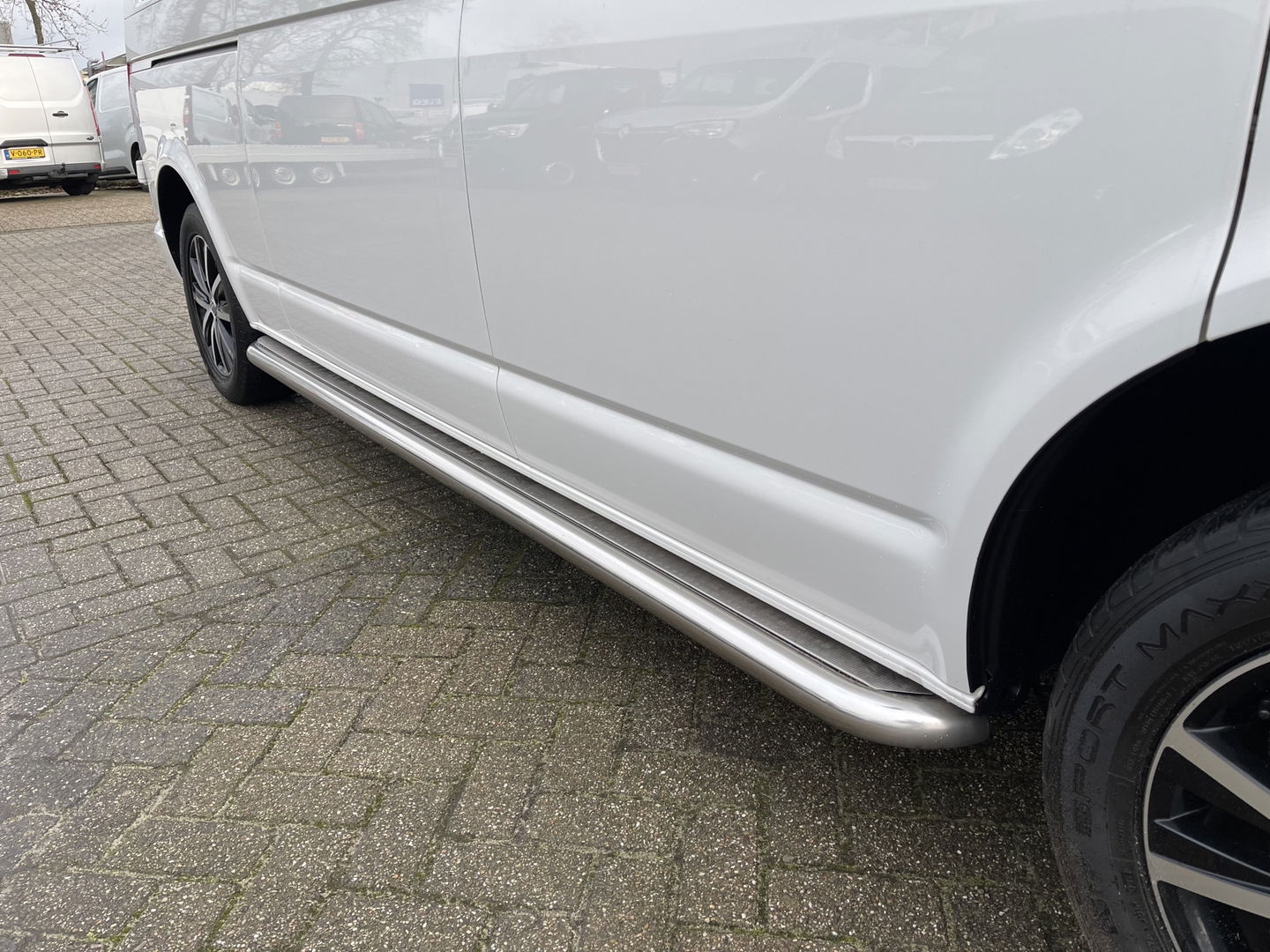 Volkswagen Transporter 2.0 TDI 150pk automaat L2H1 DC 5 persoons Highline / vaste prijs rijklaar € 34.950 ex btw / lease vanaf € 570 / lederen bekleding / adaptive cruise / airco / navigatie / euro 6 / bpm vrij !