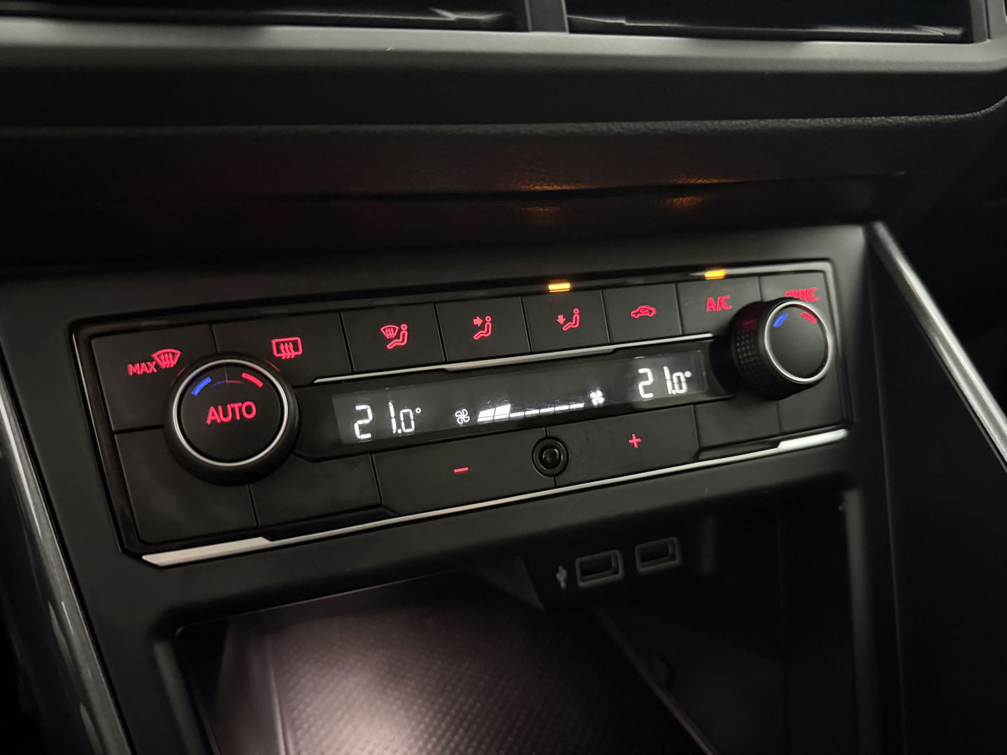 Volkswagen Polo 1.0 TSI Highline | Clima | Carplay |  Adap. Cruise | Virtual | Parkeersens. | NAP