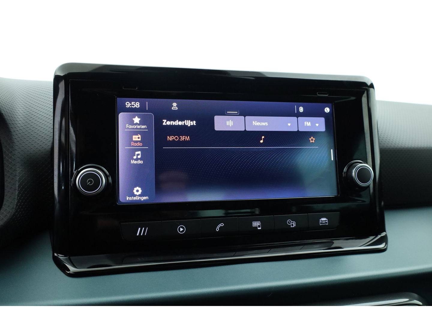 SEAT Arona 1.0 TSI Xperience | Stoelverw. | Keyless | Cruise | Apple CarPlay & Android Auto | LED