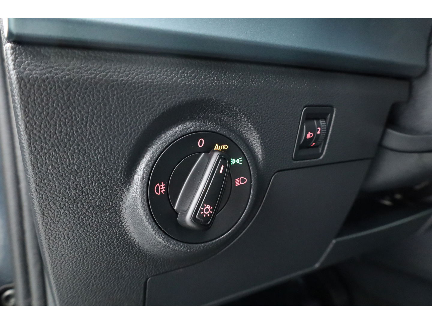 SEAT Arona 1.0 TSI Xperience | Stoelverw. | Keyless | Cruise | Apple CarPlay & Android Auto | LED