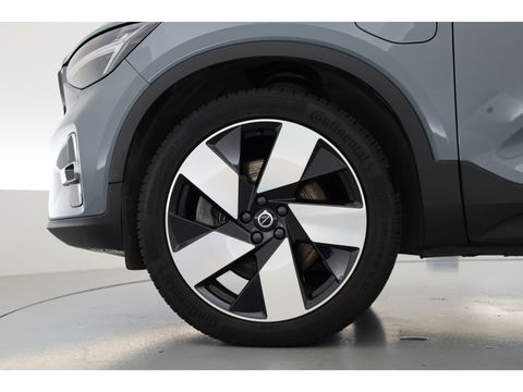Volvo XC40 1.5 T5 Plug-in hybrid Plus Dark Facelift | Trekhaak elek. | 20 inch | elek. Sportstoelen | H&K Audio |