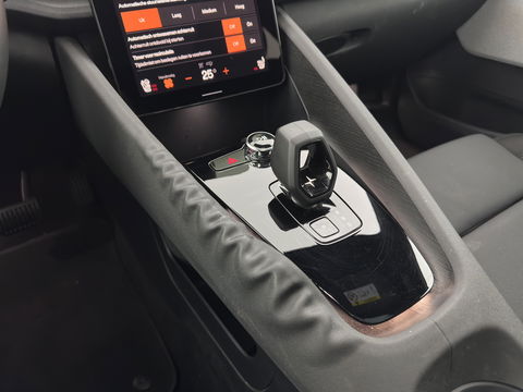 Polestar 2 Long Range Dual Motor Perfomance 78 kwh [ 3-Fase ] { SOH-95% } (INCL-BTW) Aut. *PANO | NAVI-FULLMAP | HARMAN/KARDON-AUDIO | FULL-LED | KEYLESS | DIGI-COCKPIT | MEMORY-PACK |  CARPLAY | DAB+ | HEATED-SPORTSEATS | TOPVIEW | ADAPTIVE-CRUISE |  20"ALU*