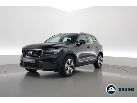 Volvo XC40 1.5 T4 Plug-in hybrid Plus Bright Facelift | Leer  | Elek. stoelen | H&K Audio | Adap. cruise | stoel + stuurverwa. |
