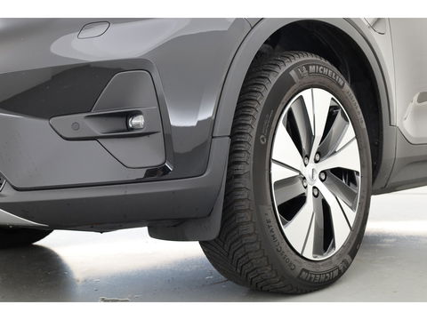 Volvo XC40 1.5 T4 Plug-in hybrid Plus Bright Facelift | Leer  | Elek. stoelen | H&K Audio | Adap. cruise | stoel + stuurverwa. |