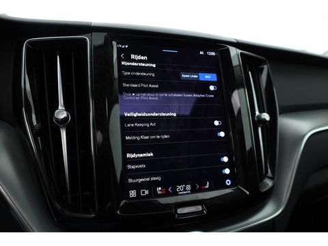 Volvo XC60 2.0 T6 Plug-in hybrid AWD Plus Bright | Long Range |Leer | Pano-dak | 360 camera | Trekhaak elek. | Stoel +  stuurverw. |