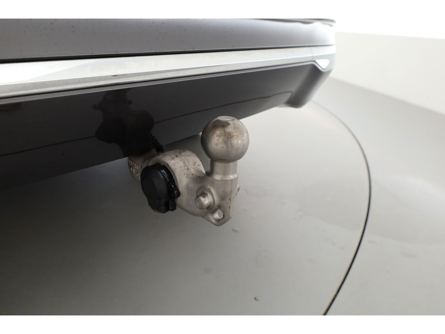 Volvo XC60 2.0 T6 Plug-in hybrid AWD Plus Bright | Long Range |Leer | Pano-dak | 360 camera | Trekhaak elek. | Stoel +  stuurverw. |