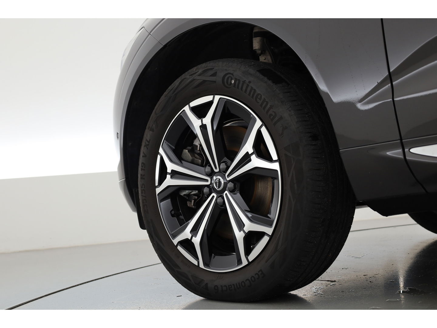 Volvo XC60 2.0 T6 Plug-in hybrid AWD Plus Bright | Long Range |Leer | Pano-dak | 360 camera | Trekhaak elek. | Stoel +  stuurverw. |