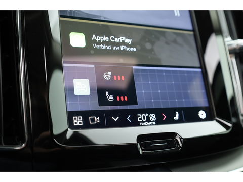 Volvo XC60 2.0 T8 Plug-in hybrid AWD Plus Dark Pano-dak | Head-up | Adap. cruise | 360 camera | H&K Audio 4x stoel + stuurverw. |