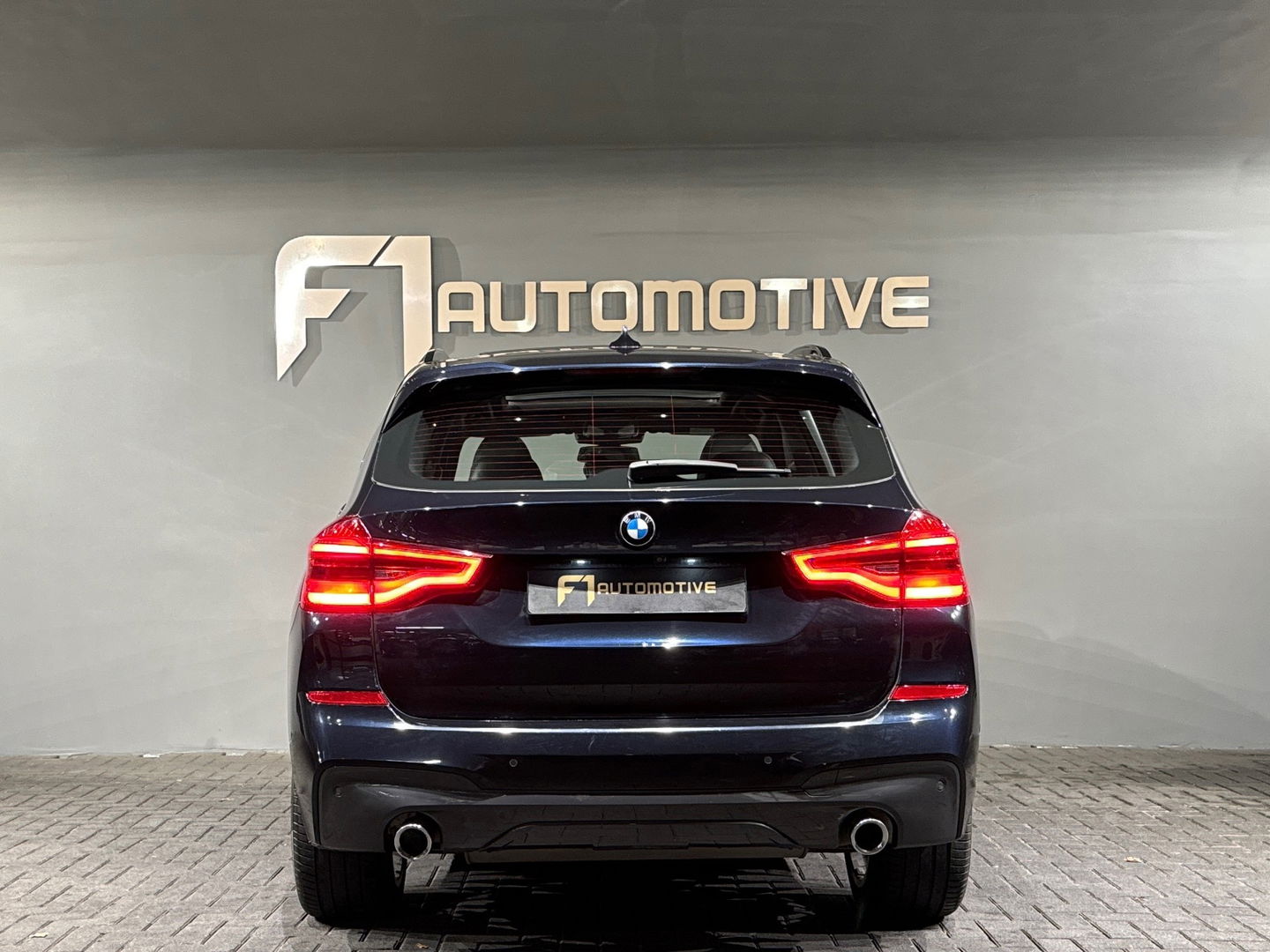 BMW X3 SDrive20i M Sport Pano|Leer|Sfeer|Trekhaak|NL Auto